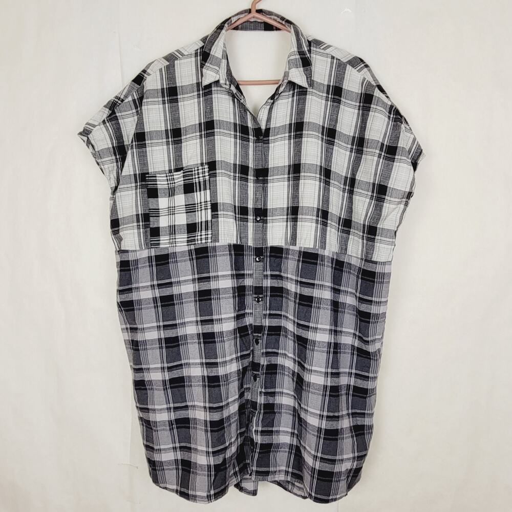 Noisy May black and white plaid open back button up shirt dress Sz Small Casual